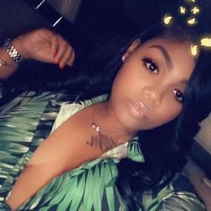 Meet your Posher, Niqua